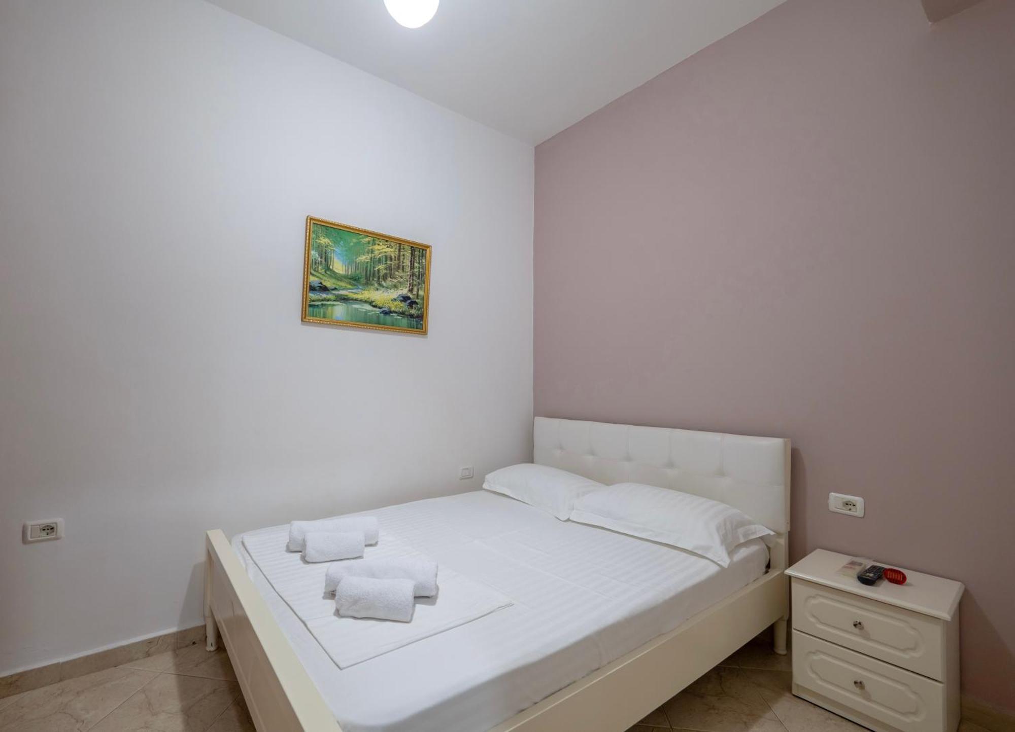 Flower Garden Appartement Ksamil